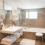 ホテル アリステラ スイスフレア 4*