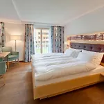 ホテル アリステラ スイスフレア ツェルマット